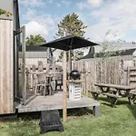 בית נופש Family Getaway *