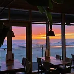 בית נופש Family Getaway *