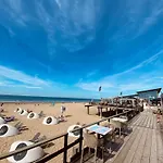 בית נופש Family Getaway *